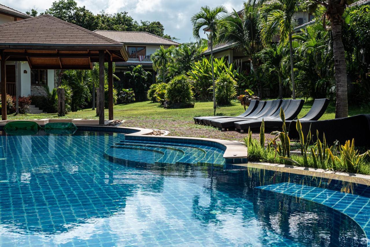 Blue Hill Residence Hua Thanon  Bagian luar foto