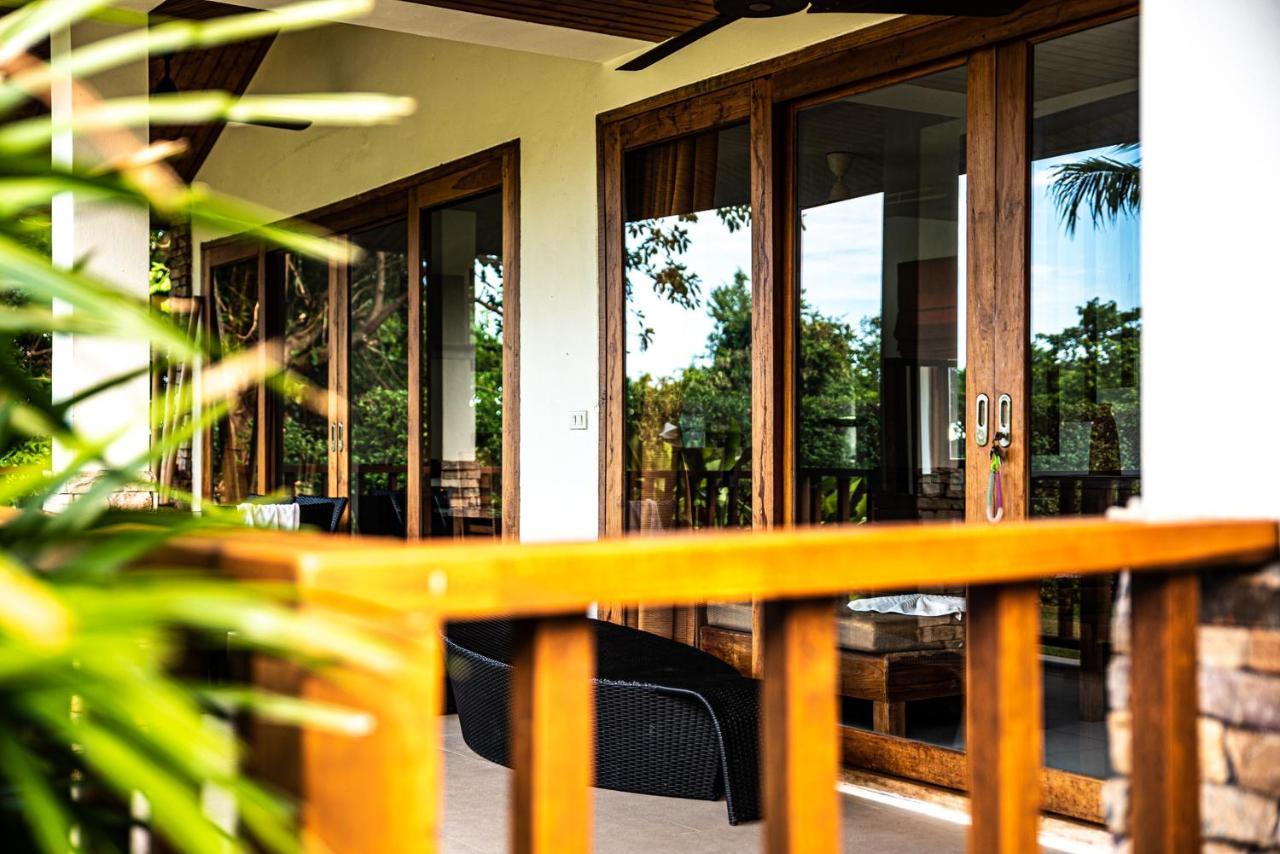 Blue Hill Residence Hua Thanon  Bagian luar foto
