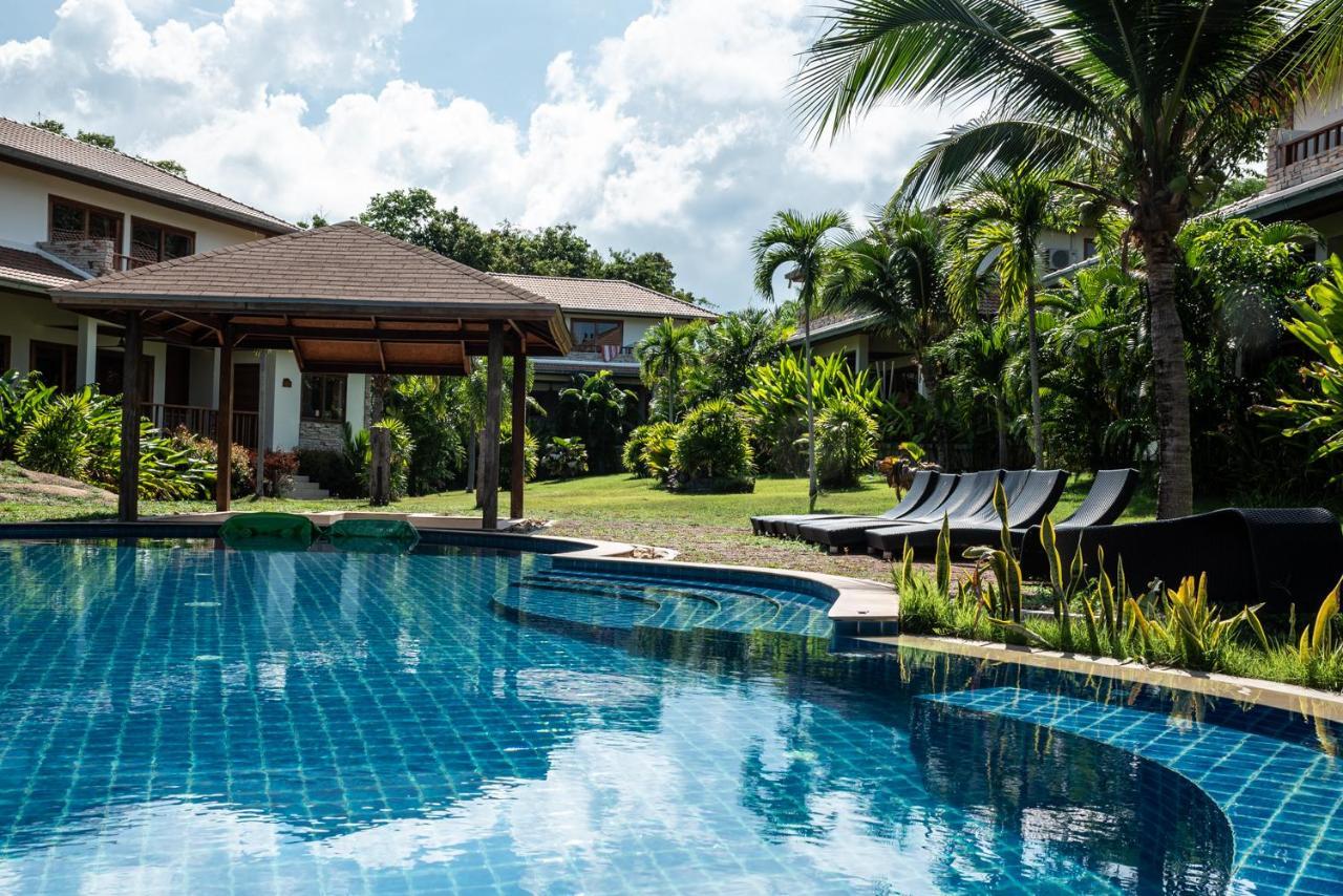 Blue Hill Residence Hua Thanon  Bagian luar foto