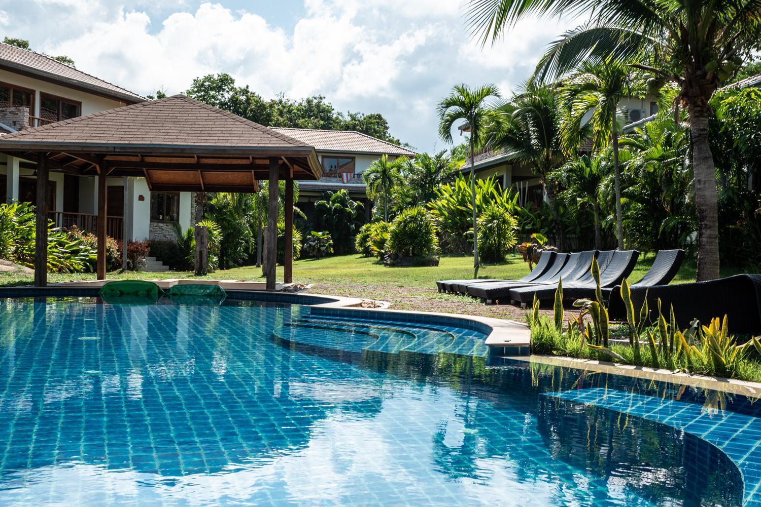 Blue Hill Residence Hua Thanon  Bagian luar foto