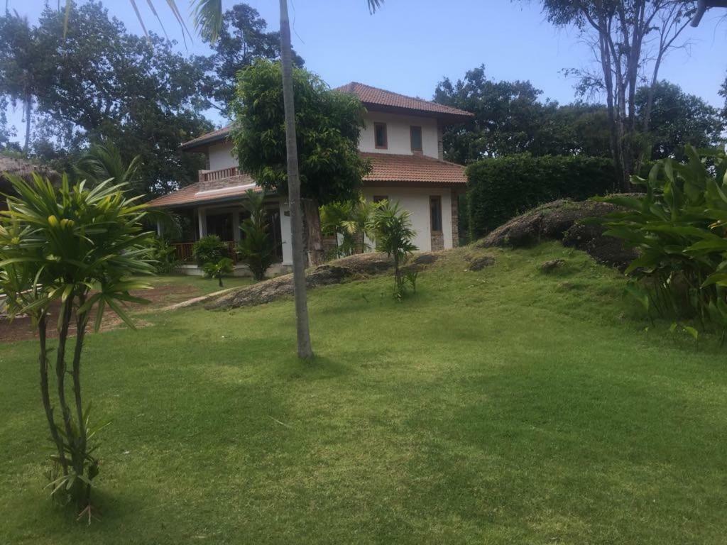 Blue Hill Residence Hua Thanon  Bagian luar foto